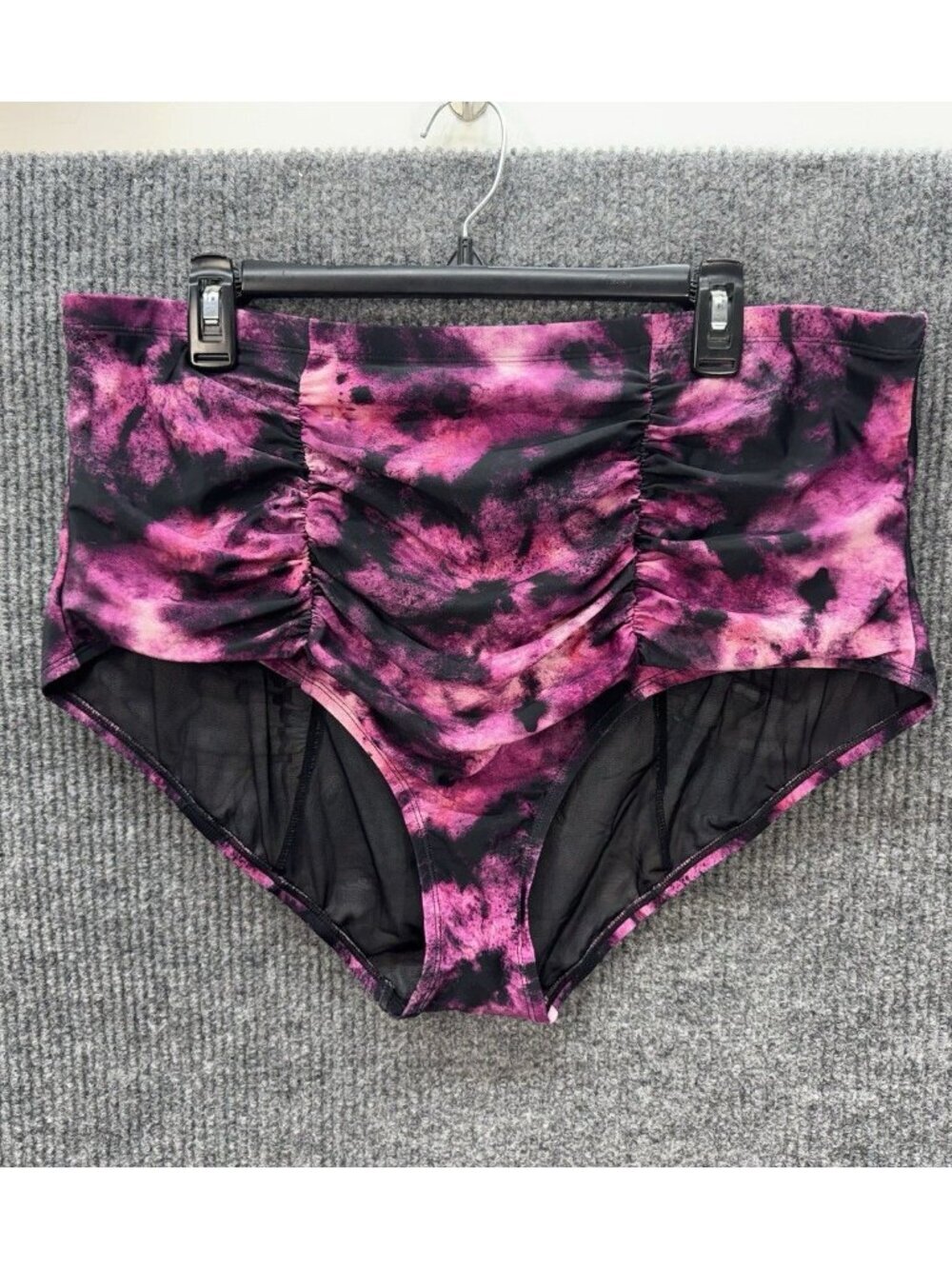 Torrid High Waist Ruched Swim Bottoms Brief Womens 3 Purple Black Tie Dye Beach
